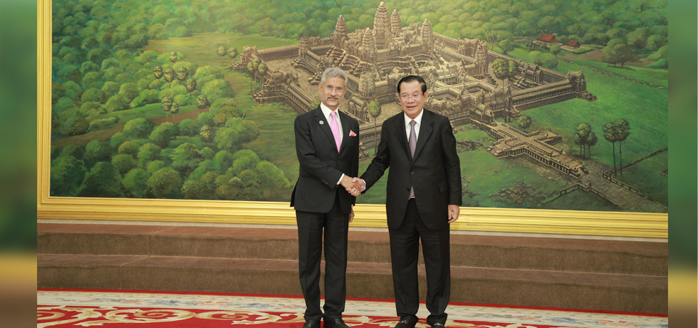 External Affairs Minister Dr. S. Jaishankar called on H. E. Mr. Hun Sen, Prime Minister of the Kingdom of Cambodia