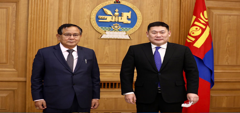 Minister of State for External Affairs, Dr. Rajkumar Ranjan Singh meets H.E. Oyun-Erdene, Prime Minister of Mongolia