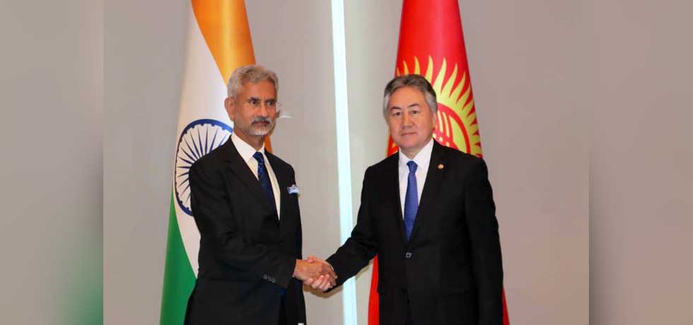 External Affairs Minister Dr. S. Jaishankar met H.E. Mr. Jeenbek Kulubaev, Foreign Minister of Kyrgyzstan in Tashkent