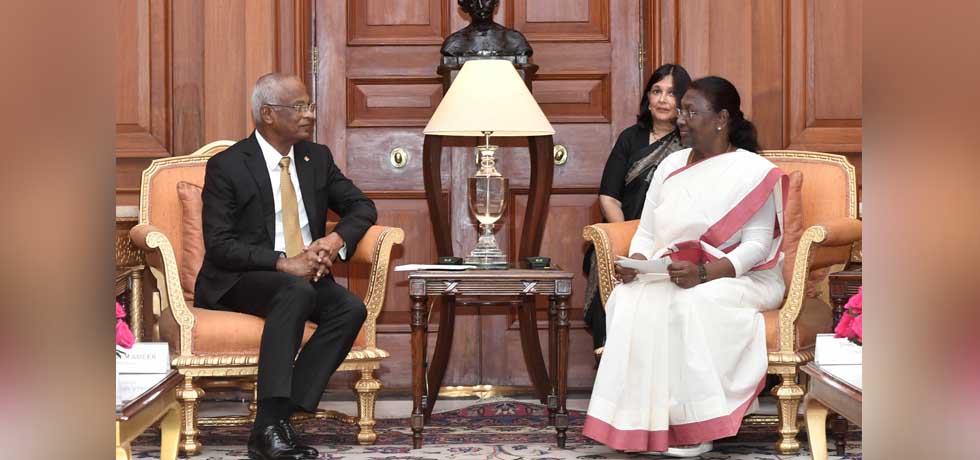 President Smt. Droupadi Murmu met H.E. Mr. Ibrahim Mohamed Solih, President of the Republic of Maldives in New Delhi