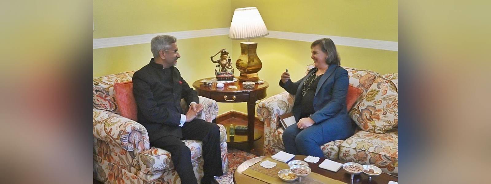 विदेश मंत्री डॉ. एस जयशंकर की नई दिल्ली में संयुक्त राज्य अमेरिका के राजनीतिक मामलों की उपमंत्री सुश्री विक्टोरिया नूलैंड से मुलाकात 