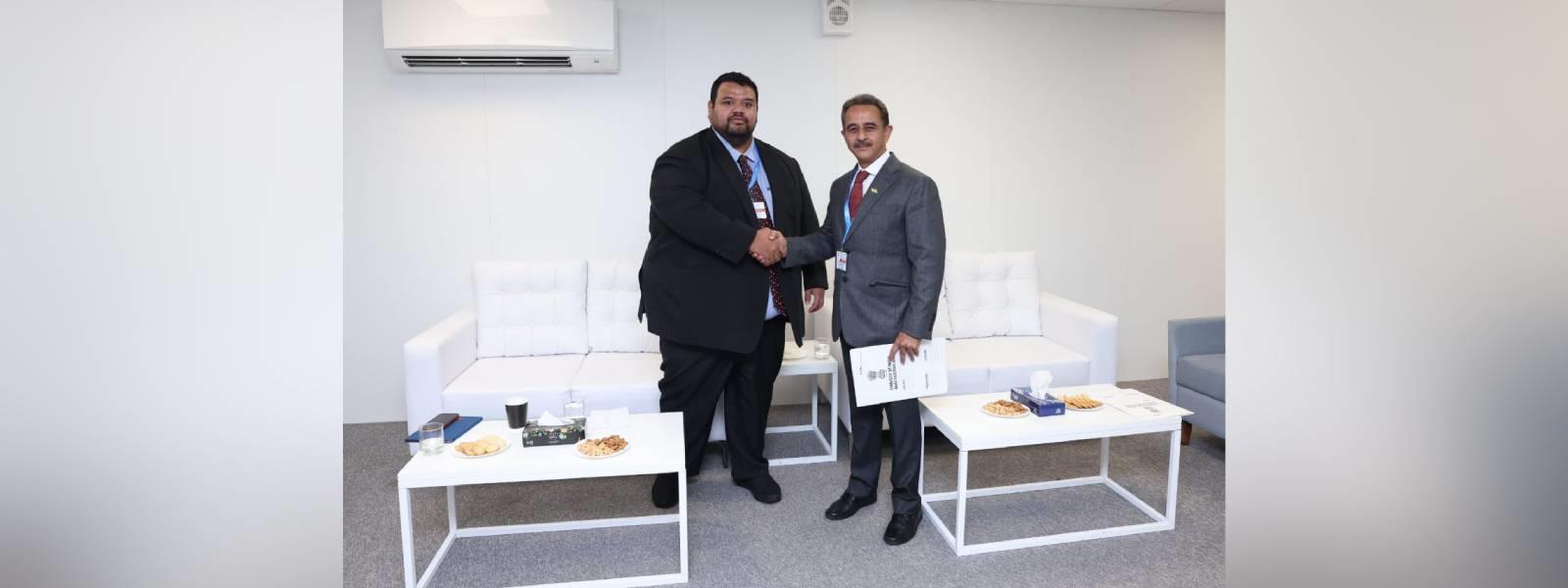 Minister of State for External Affairs, Shri Kirti Vardhan Singh met H.E. Mr. Asterio Appi, Minister for Climate Change and National Resilience of Nauru on the sidelines of COP29 in Baku, Azerbaijan