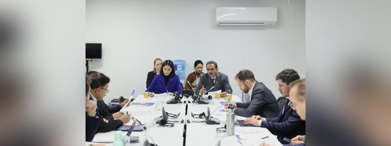 Minister of State for External Affairs, Shri Kirti Vardhan Singh co-chaired the LeadIT Summit with Minister for Environment and Climate of Sweden, H.E. Ms. Romina Pourmokhtari on the sidelines of COP29 in Baku, Azerbaijan