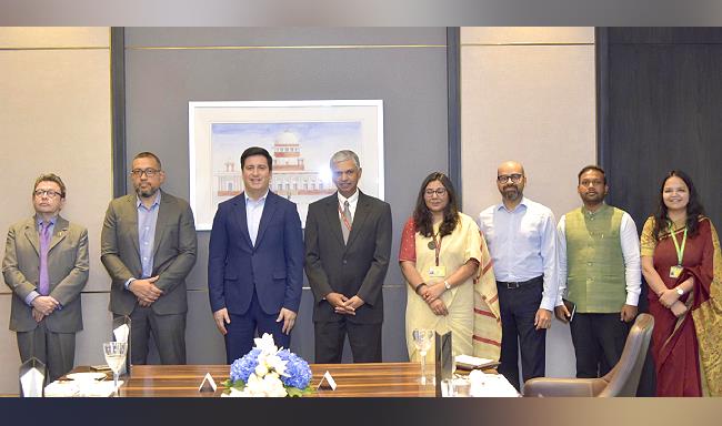 Secretary (East), Shri P. Kumaran met H.E. Mr. Raul Hernandez, Vice-Minister for Development of Information and Communications Technology, Venezuela