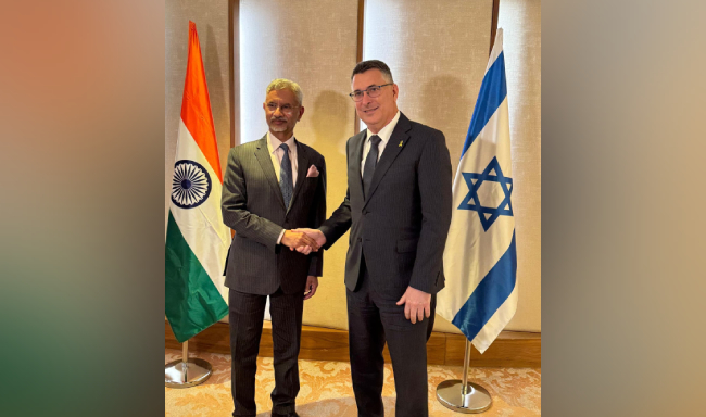 विदेश मंत्री डॉ. एस. जयशंकर ने यरुशलम में इज़राइल के विदेश मंत्री महामहिम श्री गिदोन सार से मुलाकात की