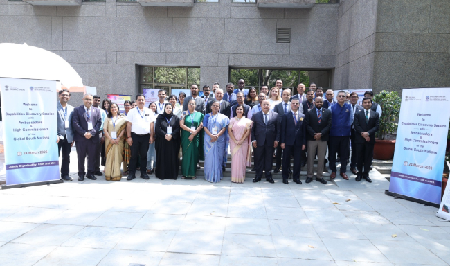 Secretary (South), Dr. Neena Malhotra participated with Ambassadors and High Commissioners of the Global South in a ‘CSIR Capabilities Discovery Session’ organized in partnership with the Council of Scientific and Industrial Research (CSIR) in New Delhi